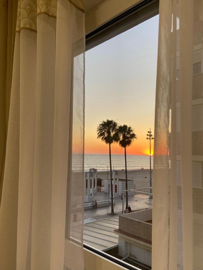 Apartamento Reformado Con Vistas Al Mar Cádiz Exteriör bild